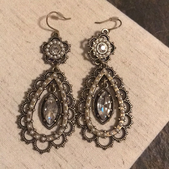 Chic dangle earrings - Picture 4 of 4
